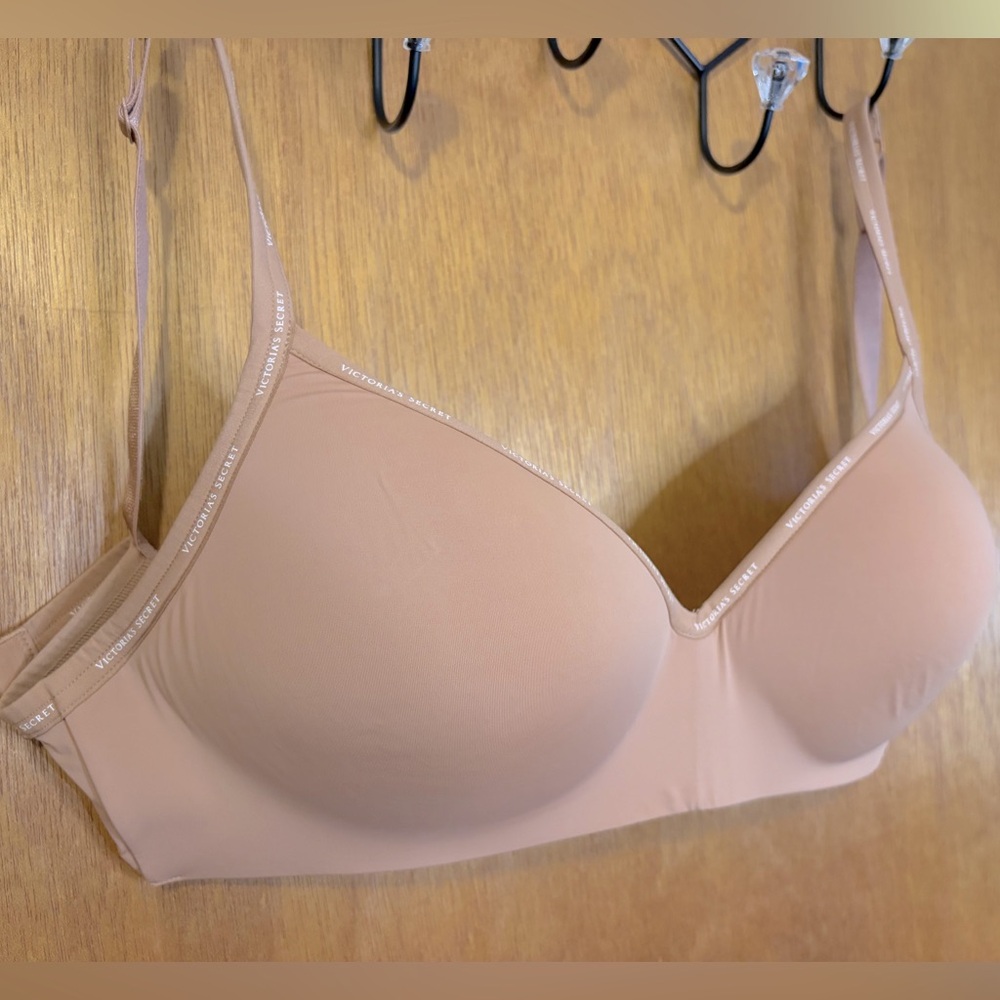 Victoria's Secret Nude Bra